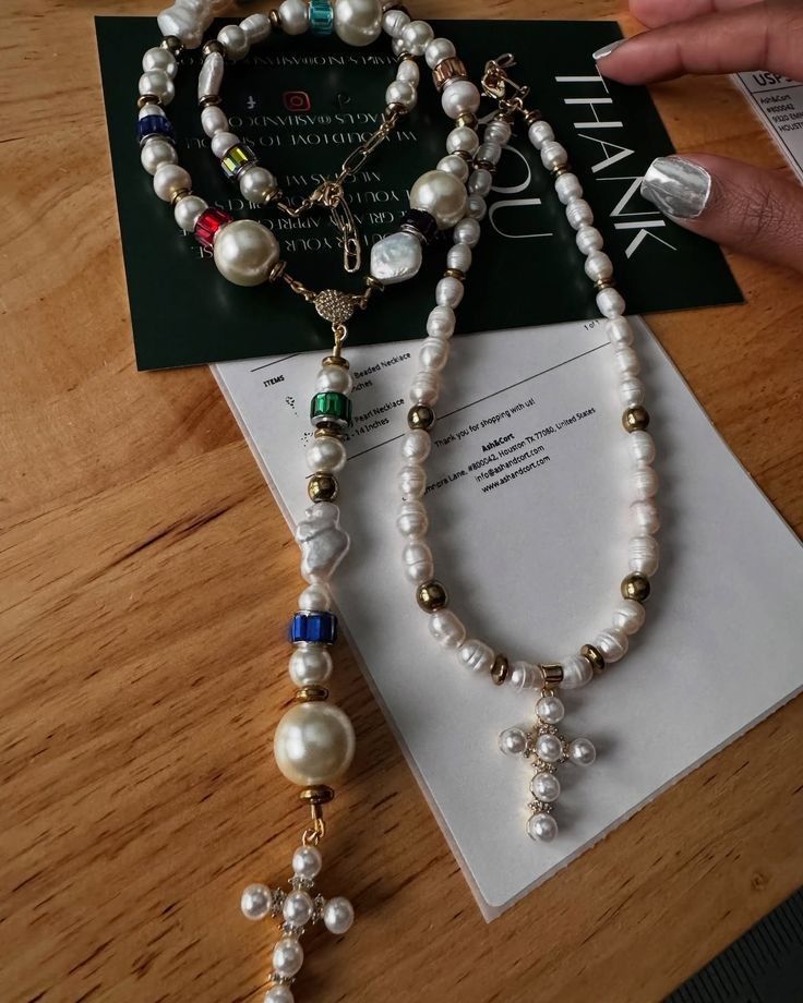 Collier perles croix Holy Drip Pearl and Stonne Abidjan

